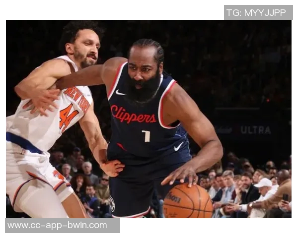 今日快船迎战尼克斯哈登缺阵一场后有望复出状态回暖